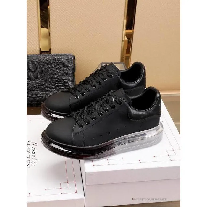 Alexander McQueen Black / Back Rubber Sole Sneaker