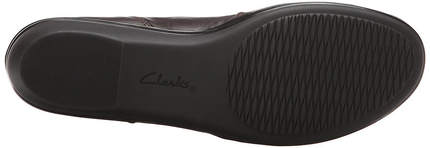 CLARKS Women's Everlay Coda Flat