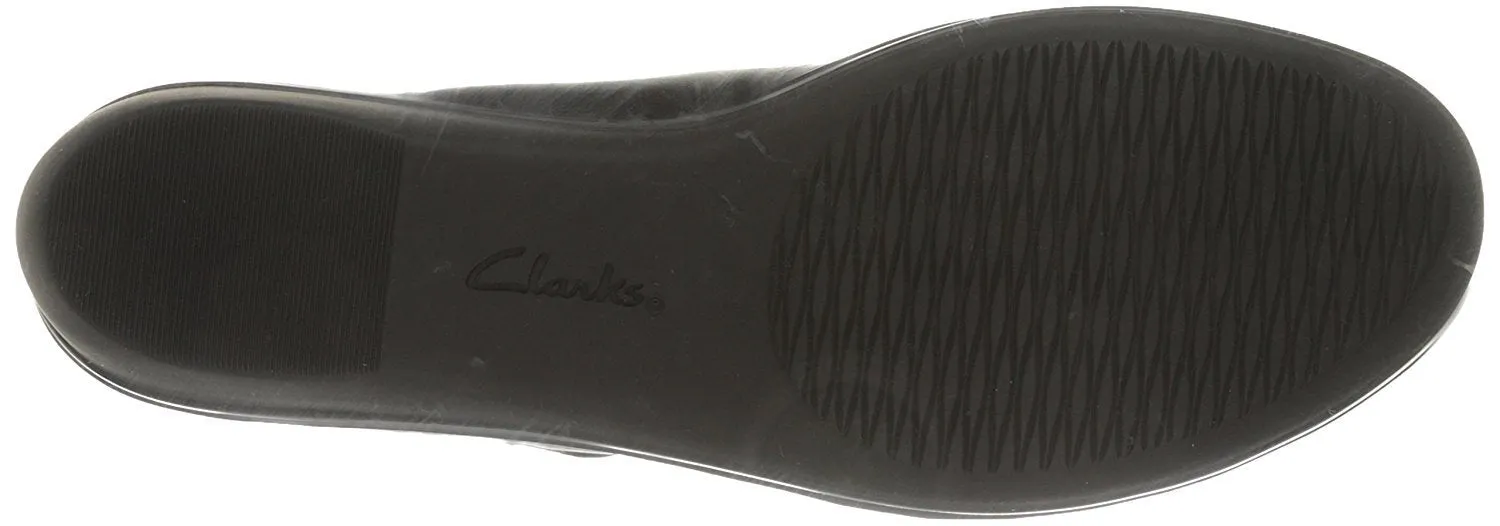 CLARKS Women's Everlay Daphne Mary Jane Flat