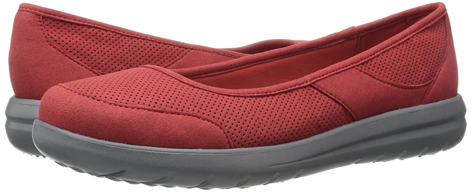 CLARKS Women's Jocolin Myla Flat