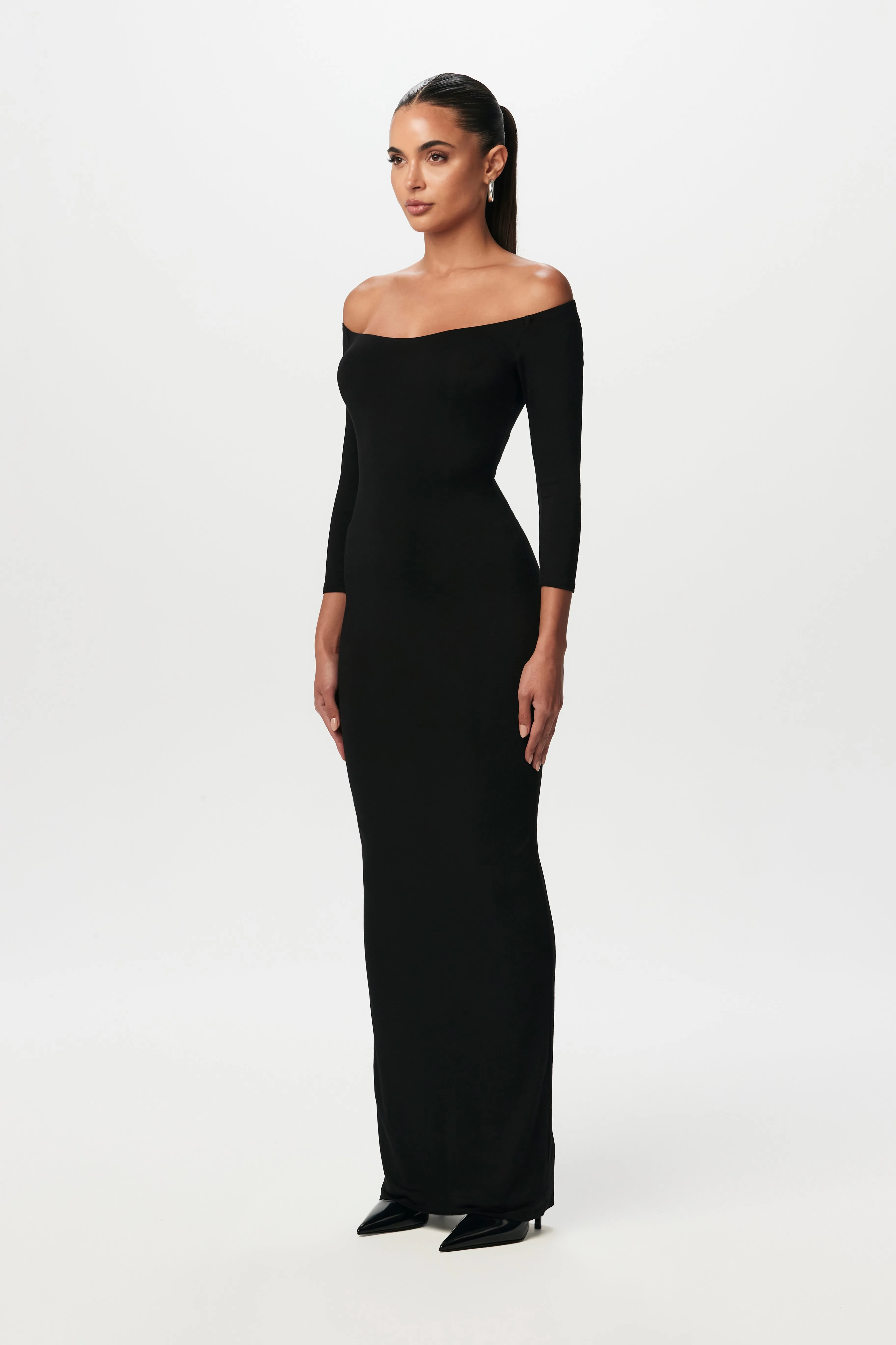 Smooth Off-Shoulder Maxi Dress